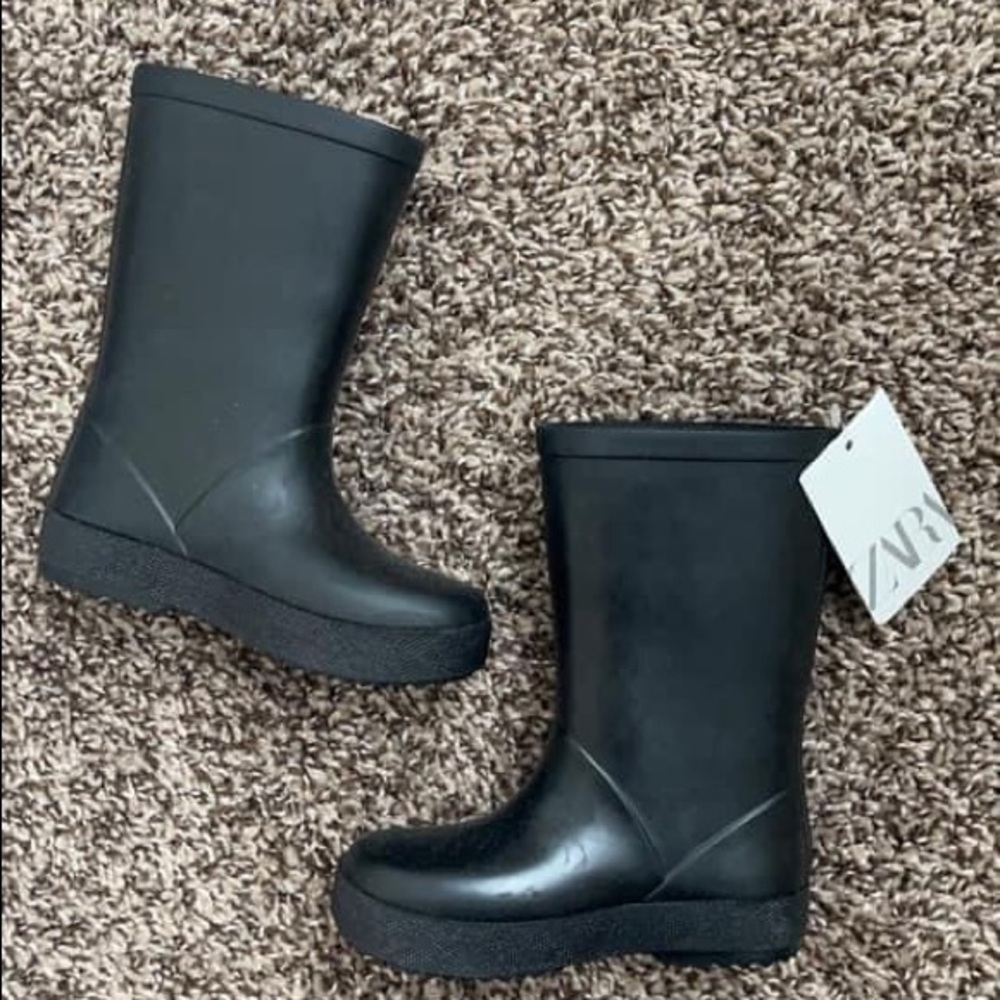 Zara rain boots